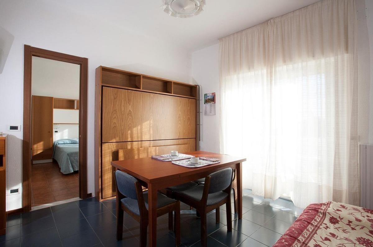 Casavacanze Internazionale Diano Marina Exterior foto