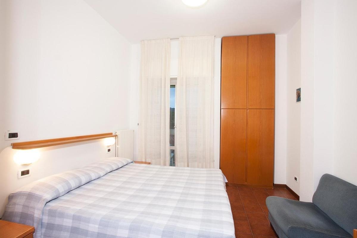 Casavacanze Internazionale Diano Marina Exterior foto